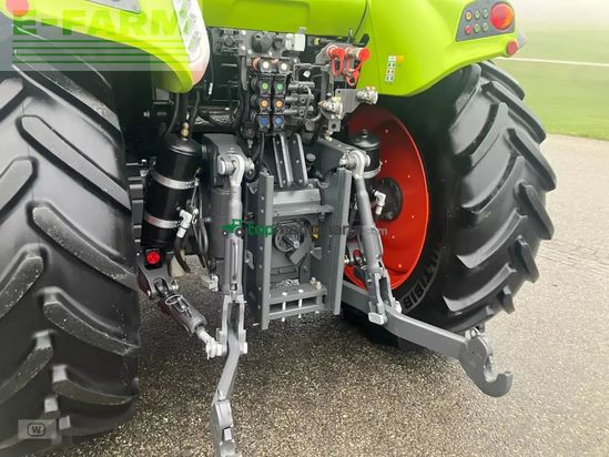 Tractor agrícola - Claas - arion 450 cis panoramic CIS