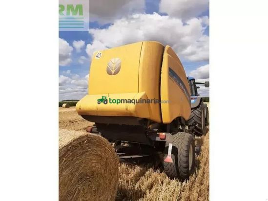 Empacadora gigant - New Holland - roll-belt180