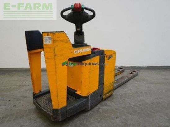 Elevadora - Jungheinrich - ere120