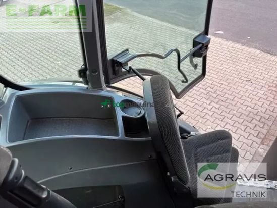 Tractor agrícola - Valtra - t 235 d