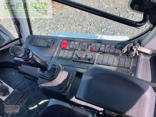 Minicargadora - Claas - torion 738 t sinus