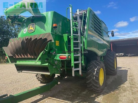 Cosechadora de Cereal - John Deere - t670i, 4 wd