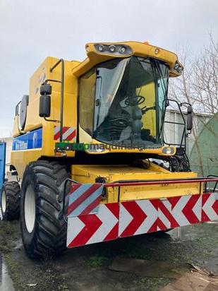 Cosechadora de Cereal - New Holland - CSX7080 