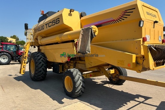 Cosechadora de Cereal - New Holland - TC 56