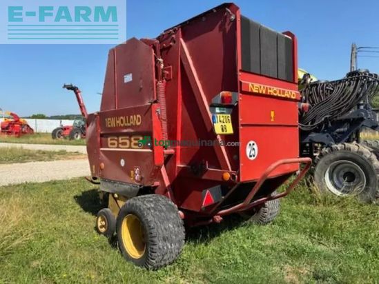 Empacadora gigant - New Holland - 658