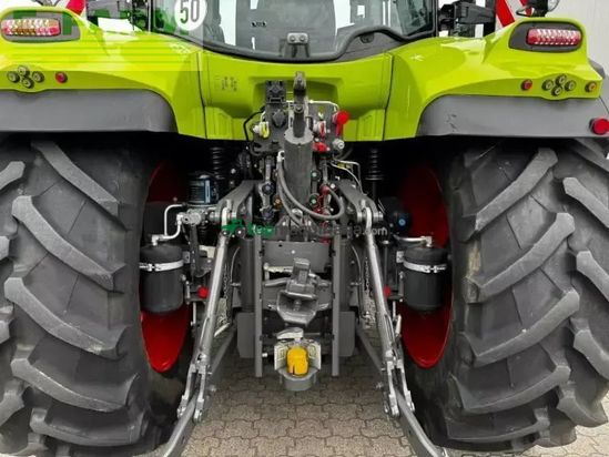 Tractor agrícola - Claas - arion 660 cmatic