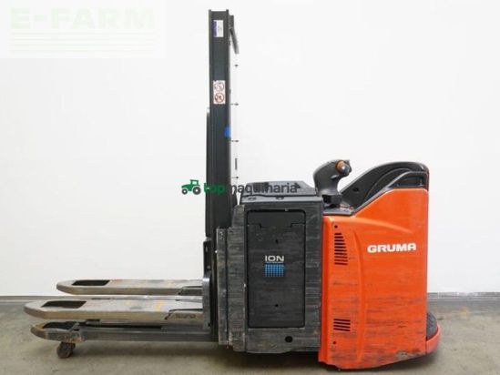 Elevadora - Linde - d 12 sp ion 133