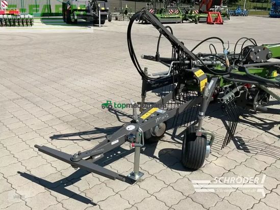 Rastrillo - Fendt - former 1502