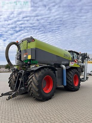 Esparcidor - Claas - xerion 4200 saddle trac - kaweco