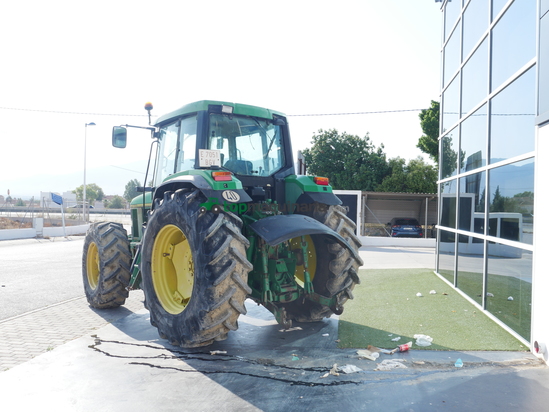 Tractor agrícola - John Deere - 6800