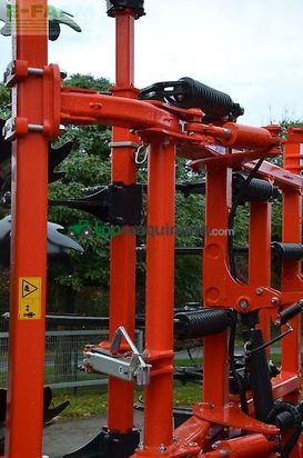 Cultivador - Kuhn - cultimer l 5000