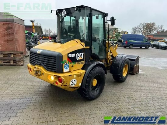 Minicargadora - Caterpillar - 908 m