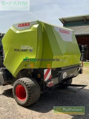 Empacadora gigant - Claas - rollant 520 rc