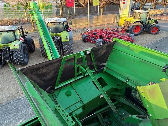 Cosechadora de Cereal - John Deere - t 670 i raupe