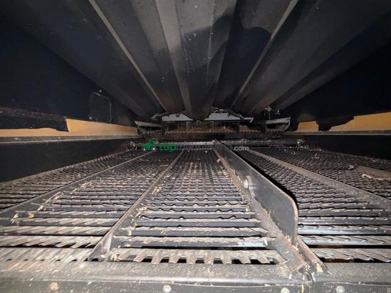 Cosechadora de Cereal - New Holland - CSX7070