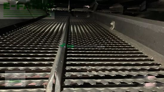 Cosechadora de Cereal - Claas - tucano 560 montana