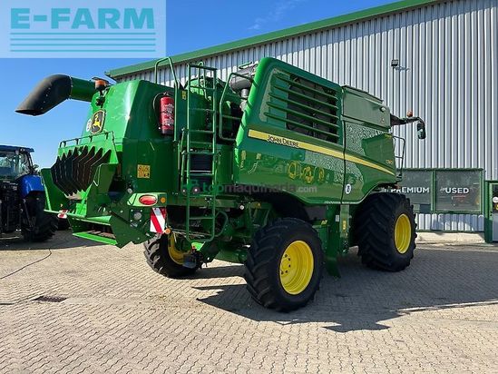 Cosechadora de Cereal - John Deere - t560