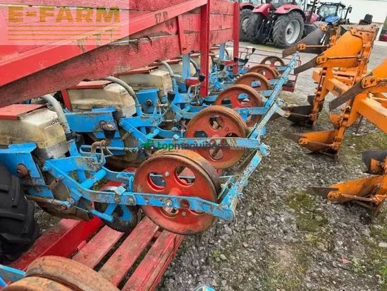 Sembradora monograno mecanica - Monosem - br 12r