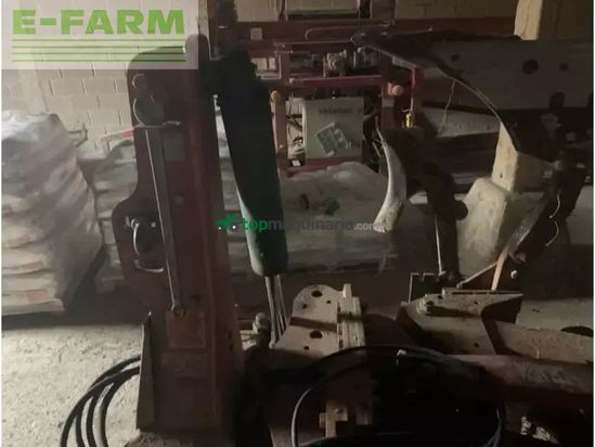 Arado - Kverneland - reprendre par le magasin