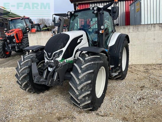 Tractor agrícola - Valtra - n 175d mit rüfa