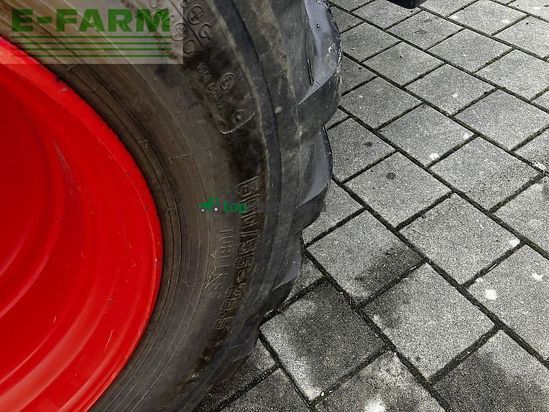 Cosechadora de Cereal - Claas - jaguar 870 + pick up 300