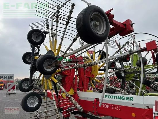 Rastrillo - Pöttinger - top 1252 c