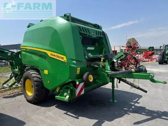 Empacadora gigant - John Deere - v461r
