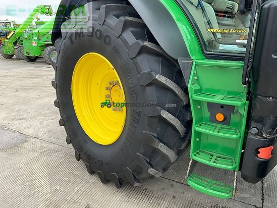 Tractor agrícola - John Deere - 6215r premium edition tractor (st26207)
