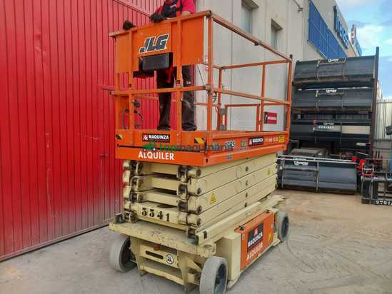 Tijera JLG 10RS