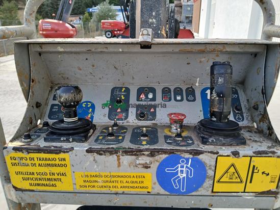 Brazo MANITOU MAN GO 12