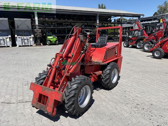 Minicargadora - Weidemann - 916 d/m mit schaufel 4 zylinder
