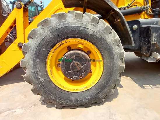 Retroexcavadora JCB 3CX-4T