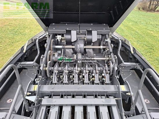 Empacadora gigant - Claas - quadrant 5300 fc