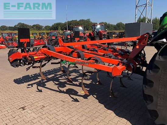 Cultivador - Kverneland - cu 1300