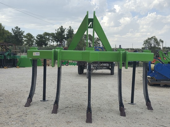Descompactador subsolador - RI-5 100-180