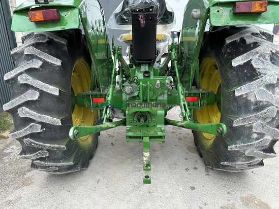 Tractor agrícola - John Deere - 2035