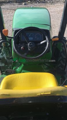 Tractor agrícola - John Deere - 5515F