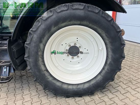 Tractor agrícola - Valtra - n1543