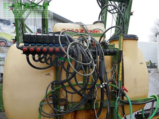 Atomizador - Amazone - uf 1000+fronttank & section control 15m gestänge