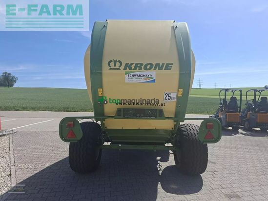 Empacadora gigant - Krone - comprima v 150 xc x-treme