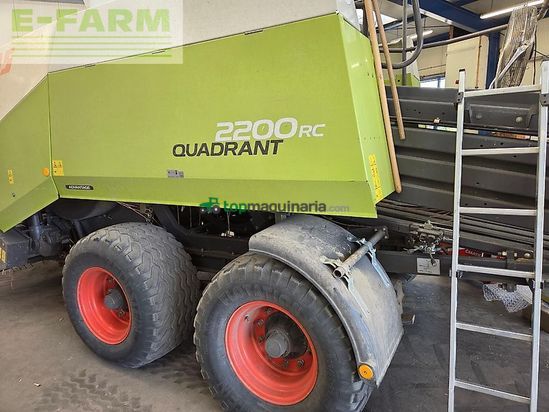 Empacadora gigant - Claas - quadrant 2200 rc