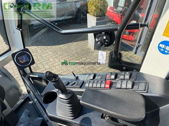 Minicargadora - Claas - torion 530