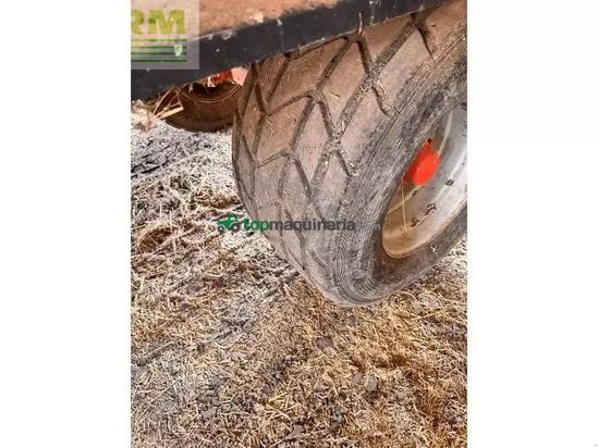 Remolqu esparcidor - Kuhn - profile 18.2 cl