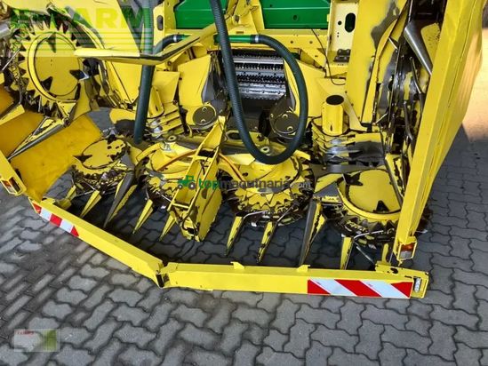 Cosechadora de Cereal - John Deere - 8300i