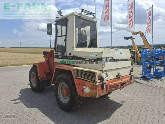 Minicargadora - Schaeff - 841
