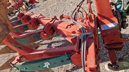 Arado - Pentasurco ES80