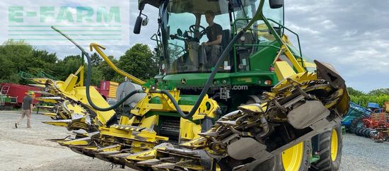 Cosechadora de Cereal - John Deere - 8300