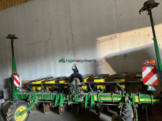 Sembradora monograno  John Deere - 1700