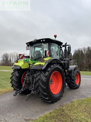 Tractor agrícola - Claas - arion 550 (stage v)