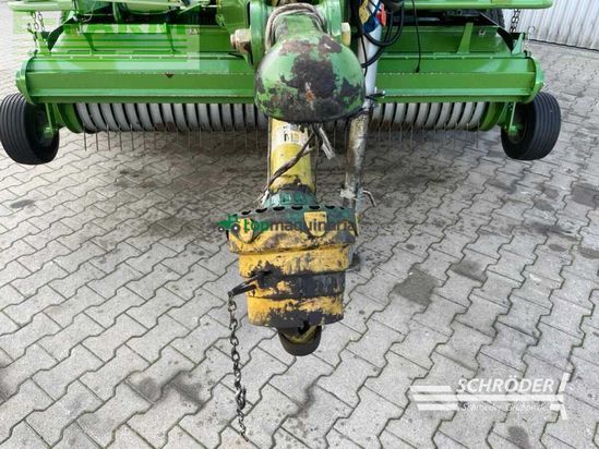 Empacadora gigant - Krone - comprima v 180 xc